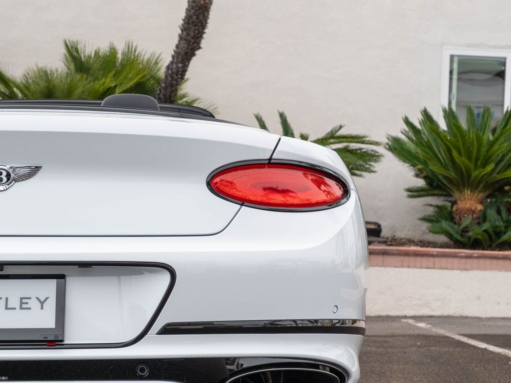 2024 Bentley Continental GTC Speed - Photo 36