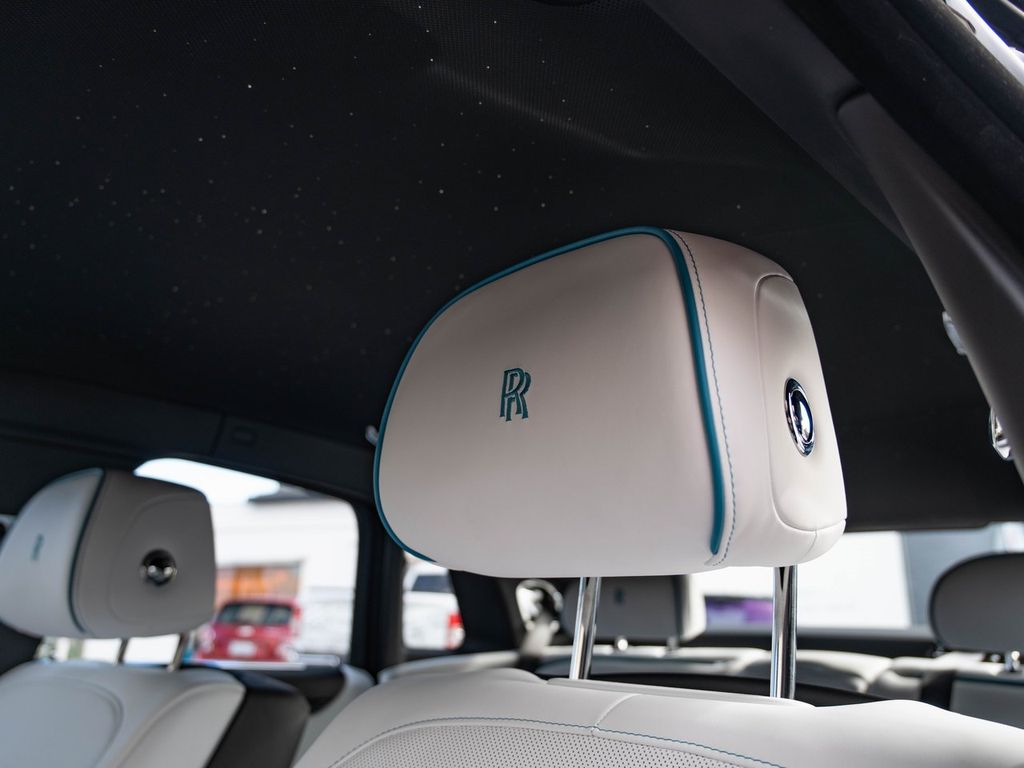 2026 Rolls-Royce Ghost Black Badge - Photo 10