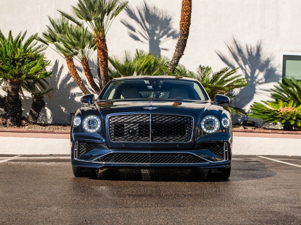 2026 Bentley Flying Spur - Photo 14