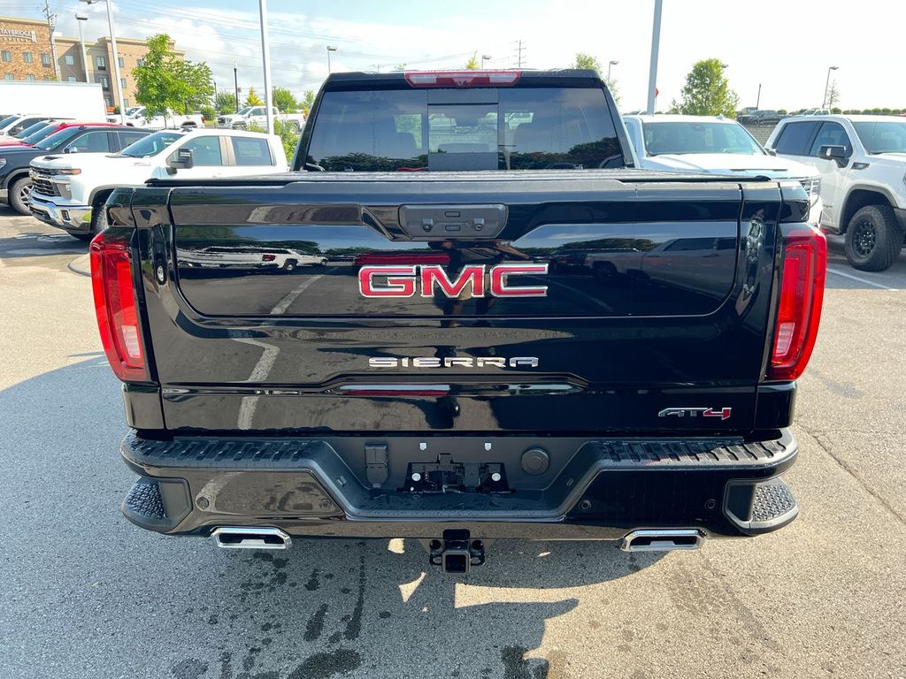 2026 GMC Sierra 1500 AT4 - Photo 9