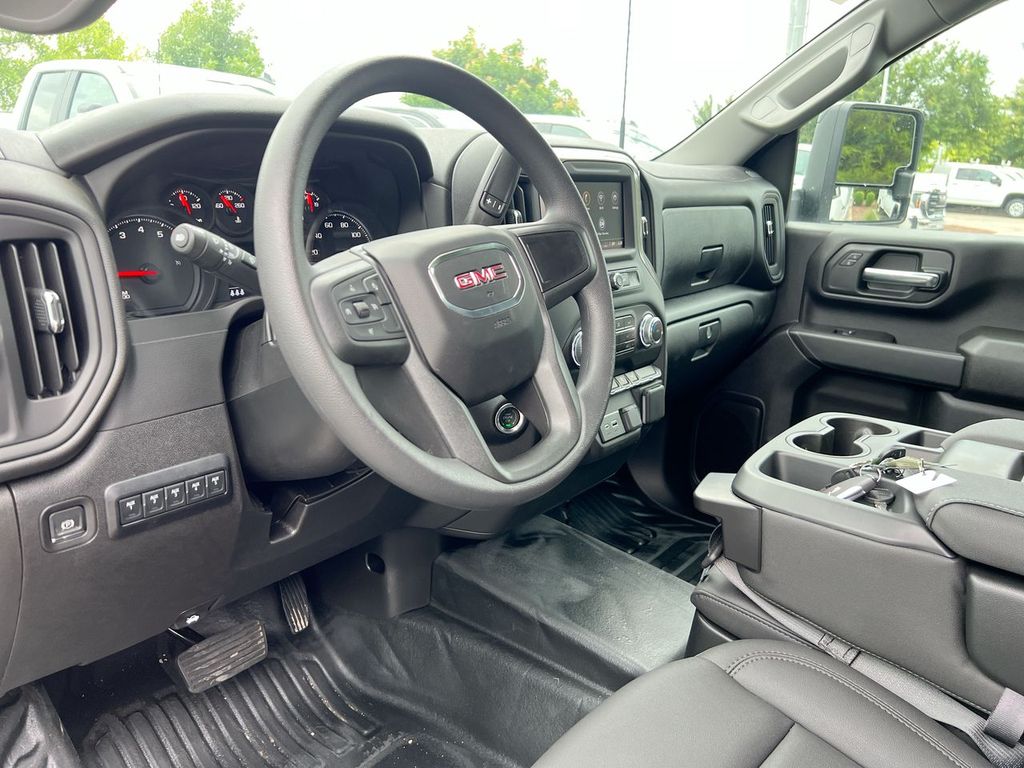 2026 GMC Sierra 2500HD Pro - Photo 17
