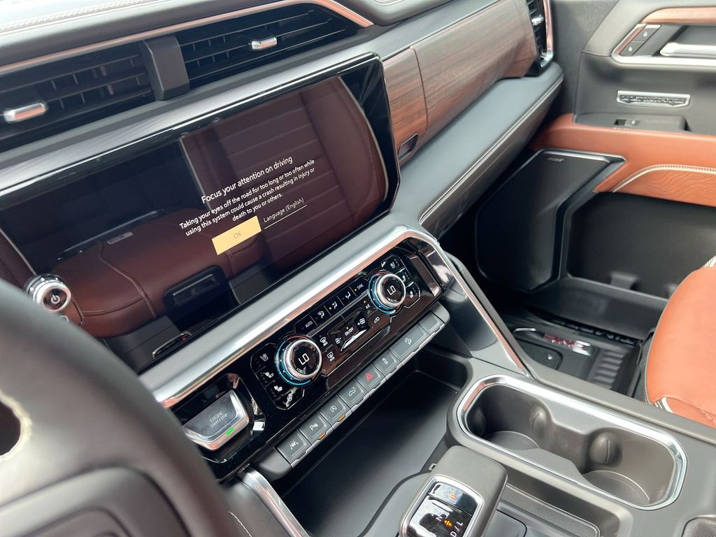2026 GMC Sierra 1500 Denali Ultimate - Photo 18