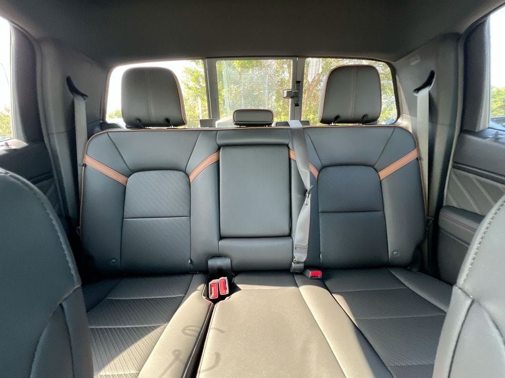 2026 GMC Canyon AT4 - Photo 12