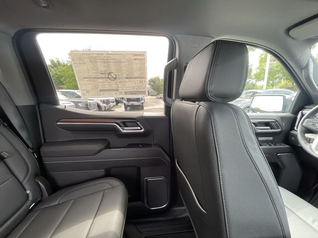 2026 GMC Sierra 1500 Denali - Photo 13