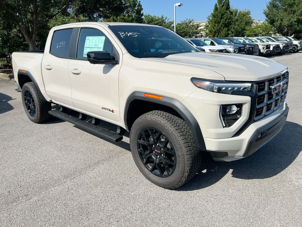 2026 GMC Canyon AT4 - Photo 6