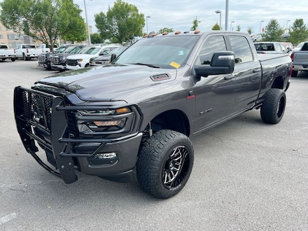 2026 Ram 2500 Big Horn Crew Cab 4x4 64 Box Truck