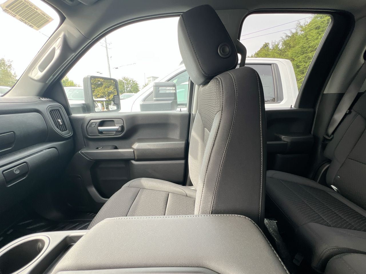 2026 GMC Sierra 2500HD Pro - Photo 7