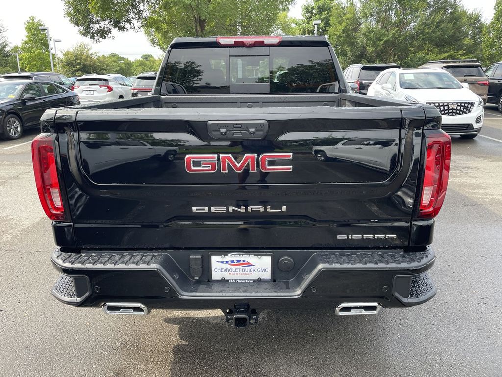 2026 GMC Sierra 1500 Denali - Photo 9