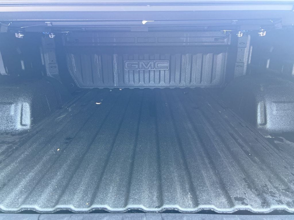 2026 GMC Sierra 1500 AT4 - Photo 16
