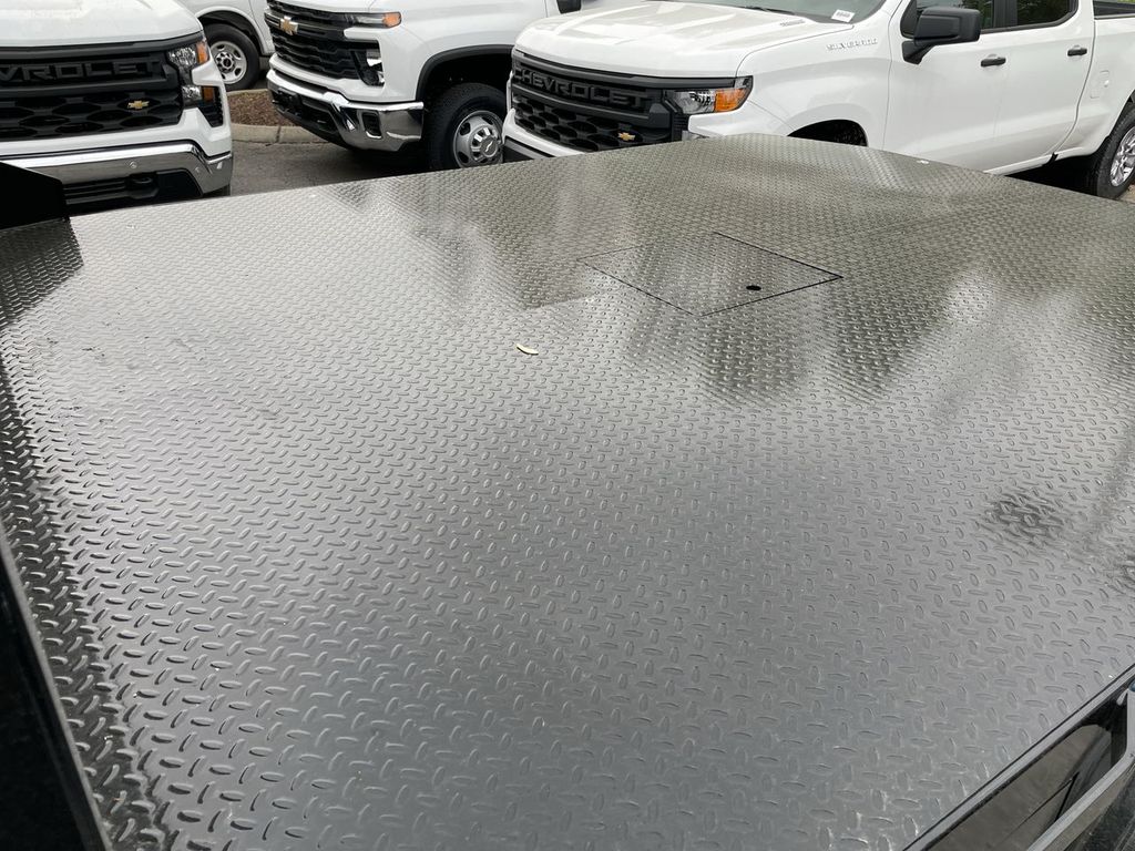 2026 GMC Sierra 3500 Chassis Cab Pro - Photo 15