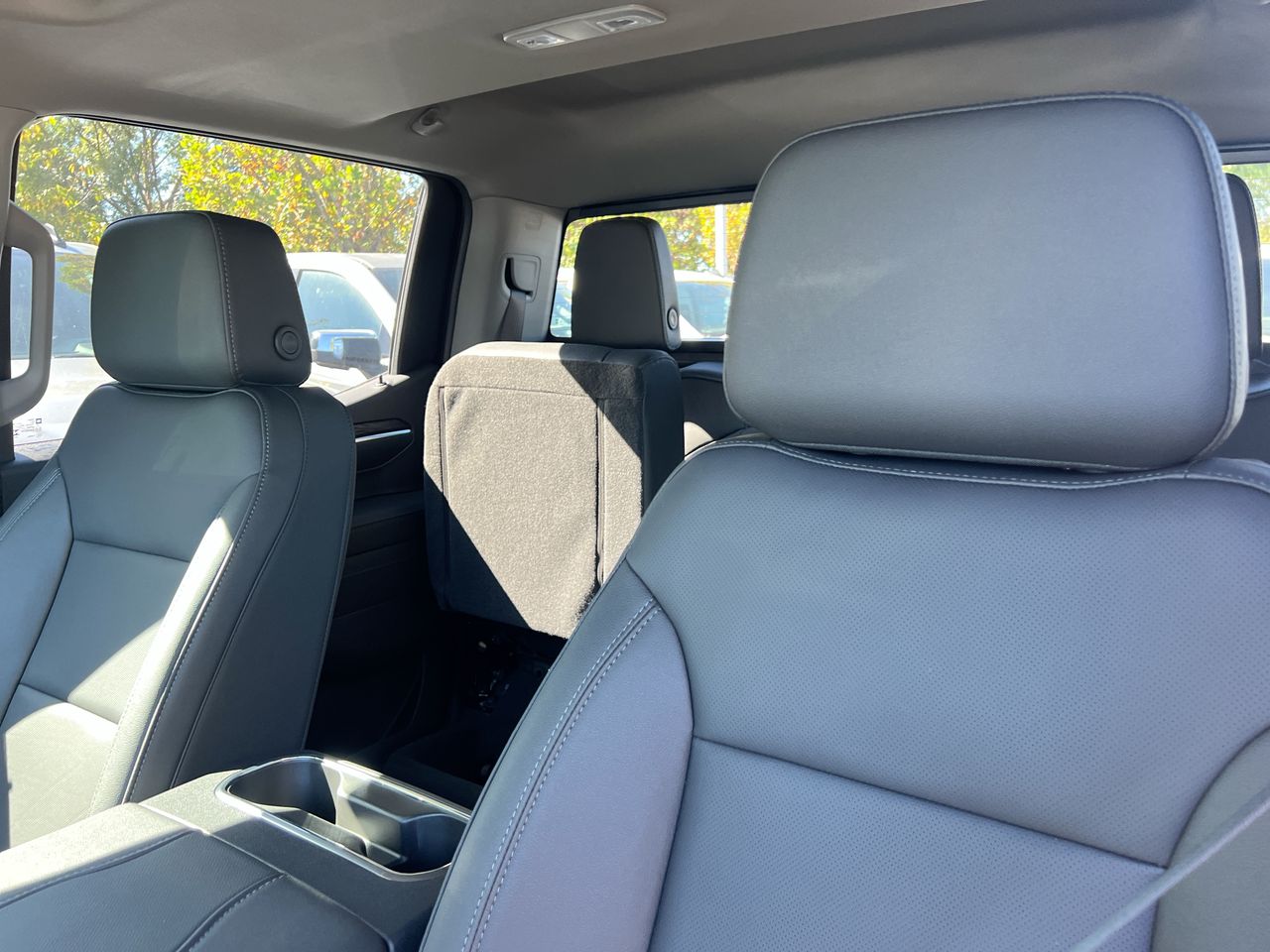 2026 GMC Sierra 1500 SLT - Photo 19