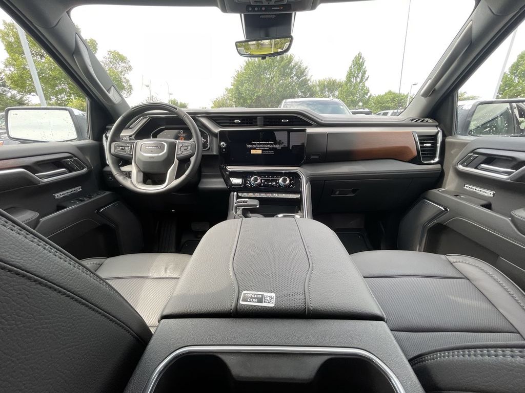 2026 GMC Sierra 1500 Denali - Photo 10