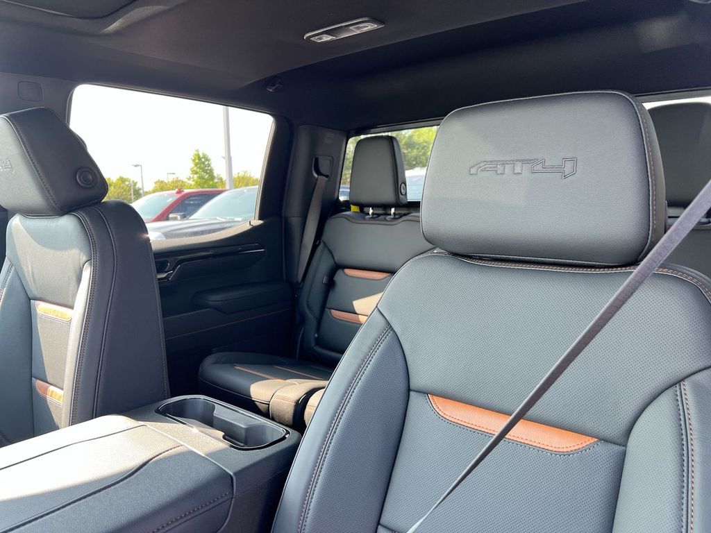 2026 GMC Sierra 1500 AT4 - Photo 19