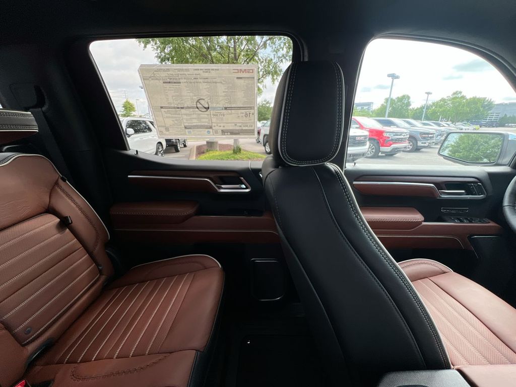2026 GMC Sierra 1500 Denali Ultimate - Photo 13