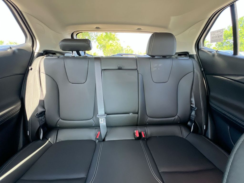 2026 Buick Encore GX Sport Touring - Photo 12