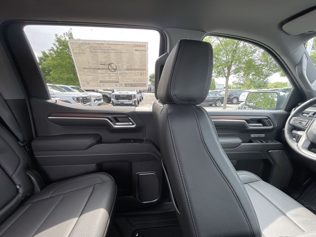 2026 GMC Sierra 1500 Denali - Photo 13