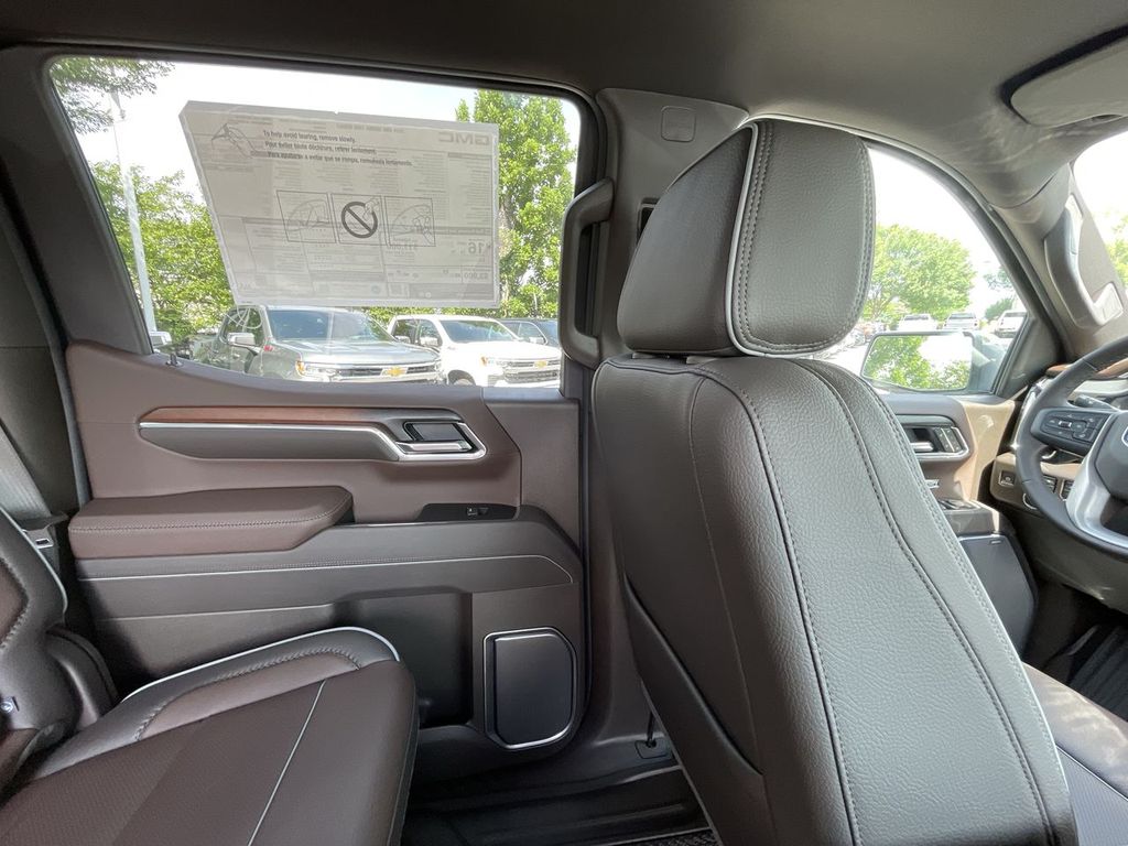 2026 GMC Sierra 1500 Denali - Photo 13