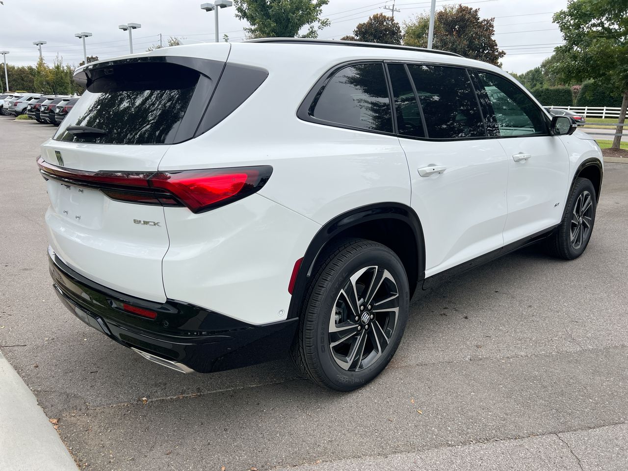 2027 Buick Enclave Sport Touring - Photo 8