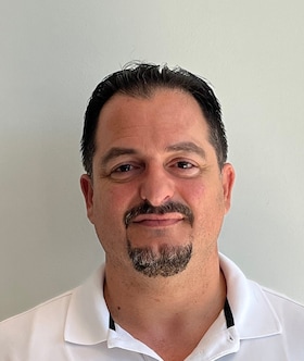 Staff member Jason Taylor from ID_6b8ea4