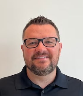 Staff member Jimmy Barnard from ID_6b8ea4