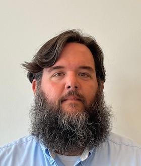 Staff member Justin Young from ID_6b8ea4