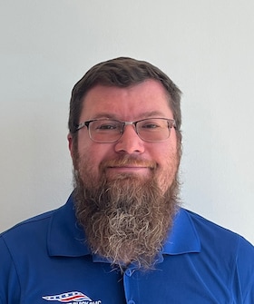 Staff member Dave Holder from ID_5b6649