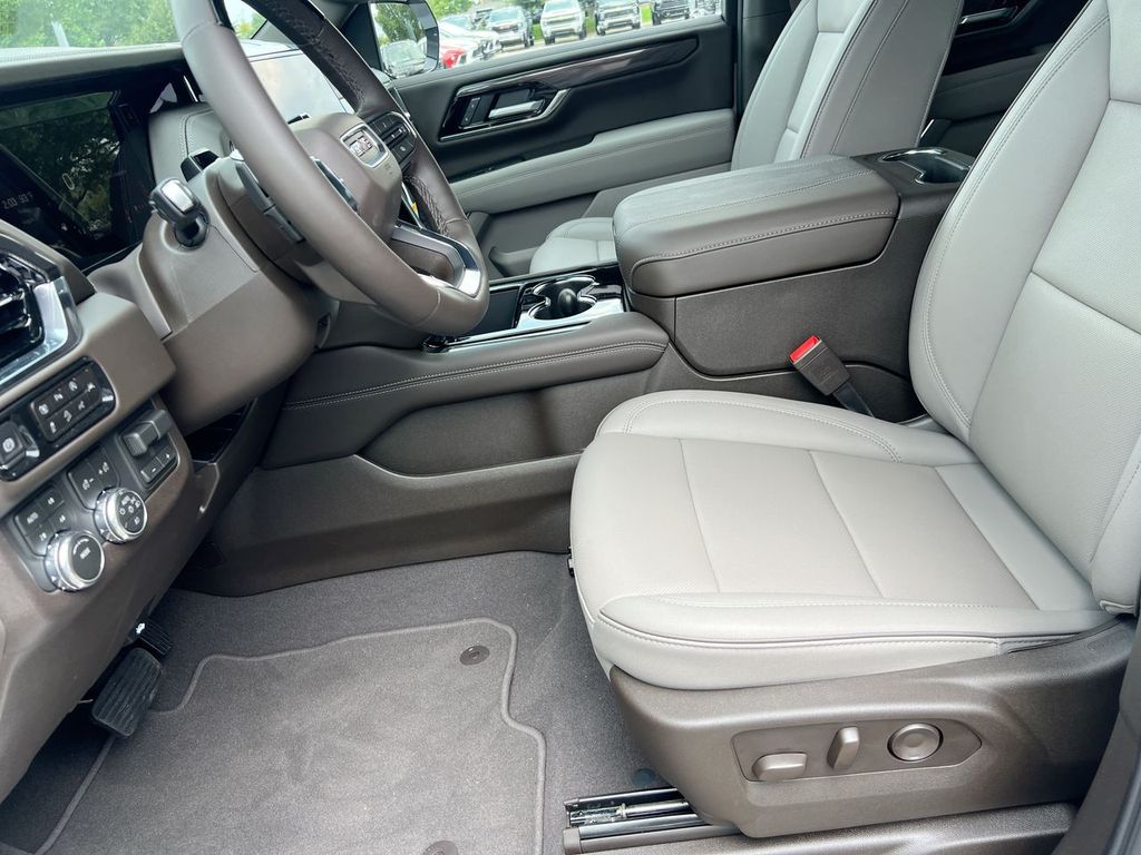2026 GMC Yukon Elevation - Photo 14
