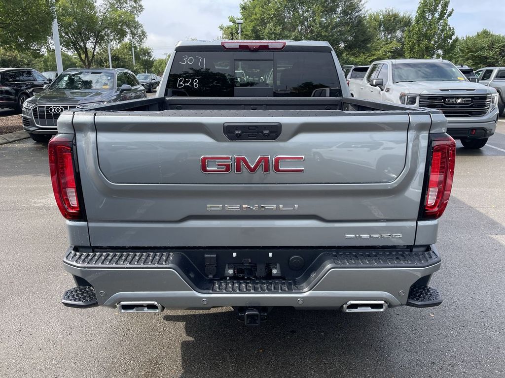 2026 GMC Sierra 1500 Denali - Photo 9
