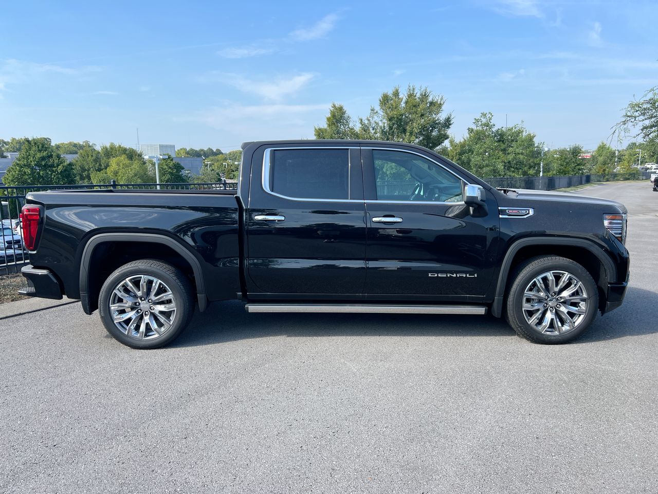 2026 GMC Sierra 1500 Denali - Photo 7