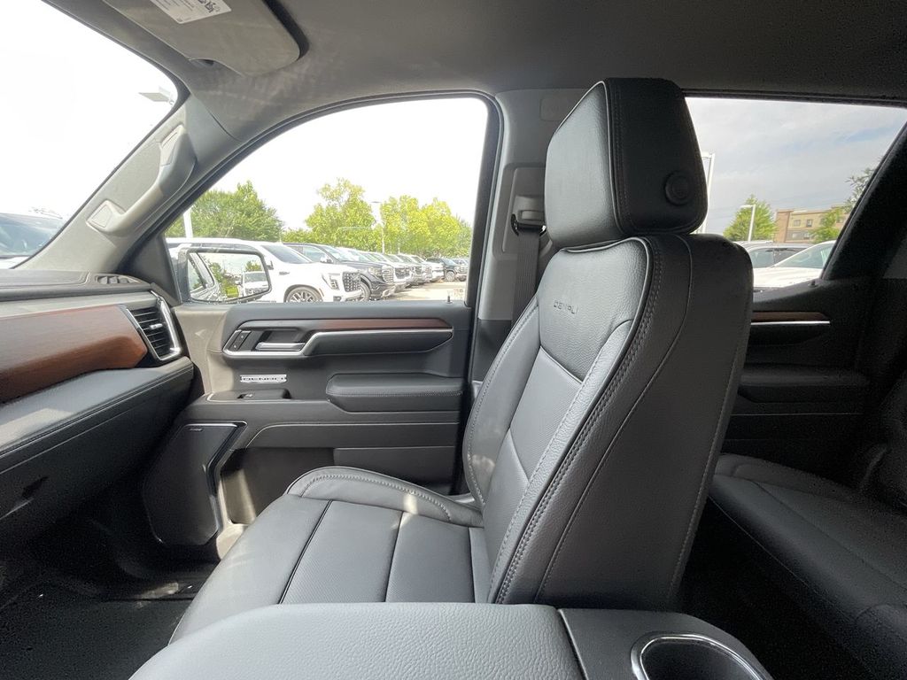 2026 GMC Sierra 1500 Denali - Photo 11