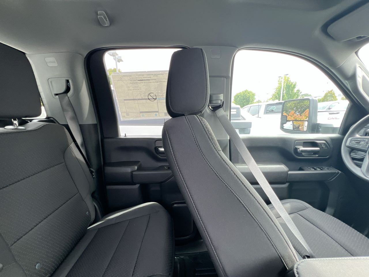 2026 GMC Sierra 2500HD Pro - Photo 9