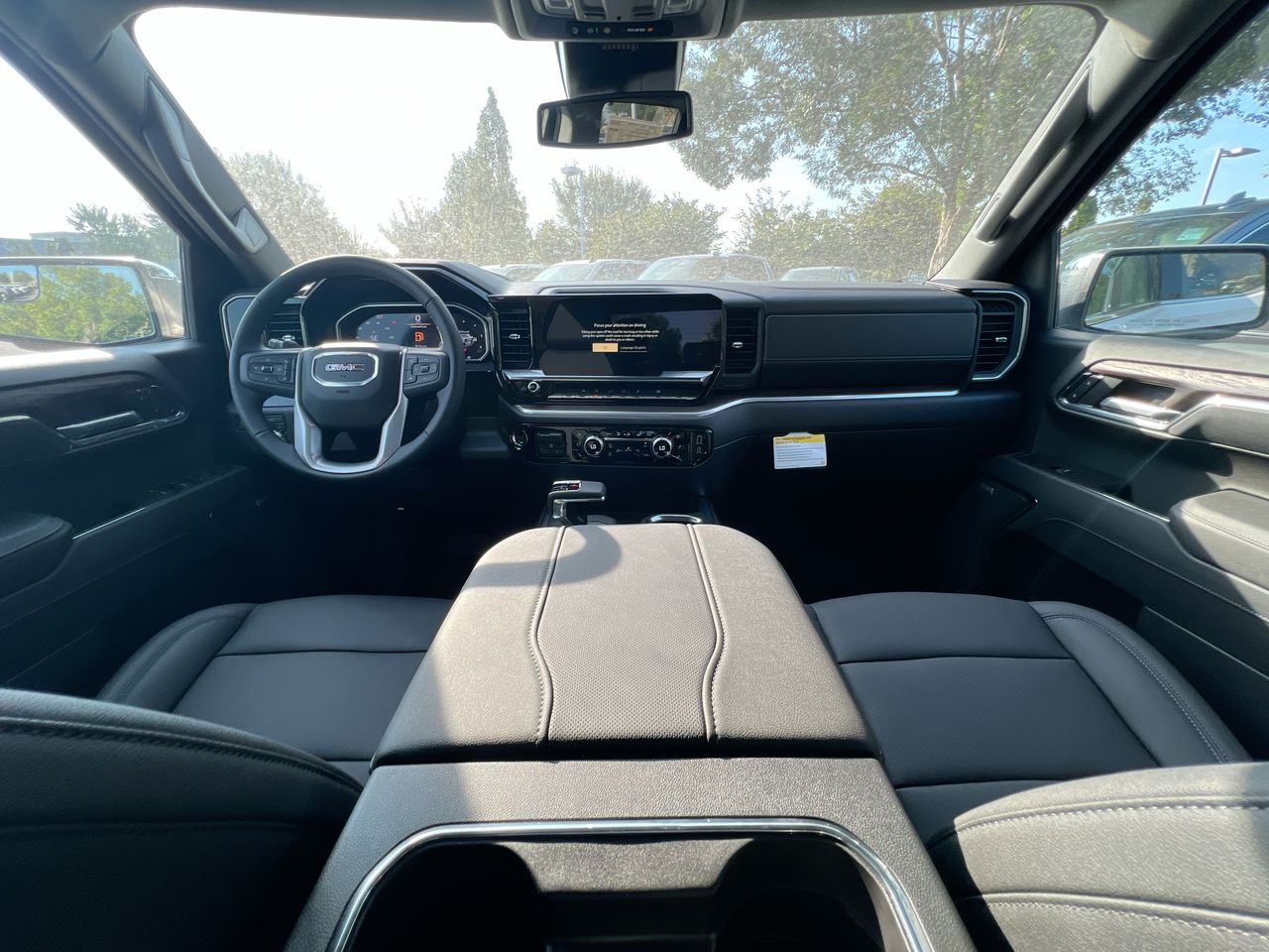 2026 GMC Sierra 1500 SLT - Photo 10