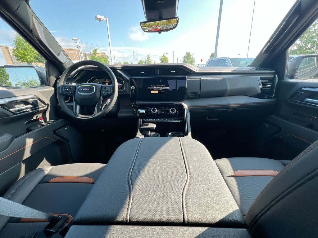 2026 GMC Sierra 1500 AT4 - Photo 10