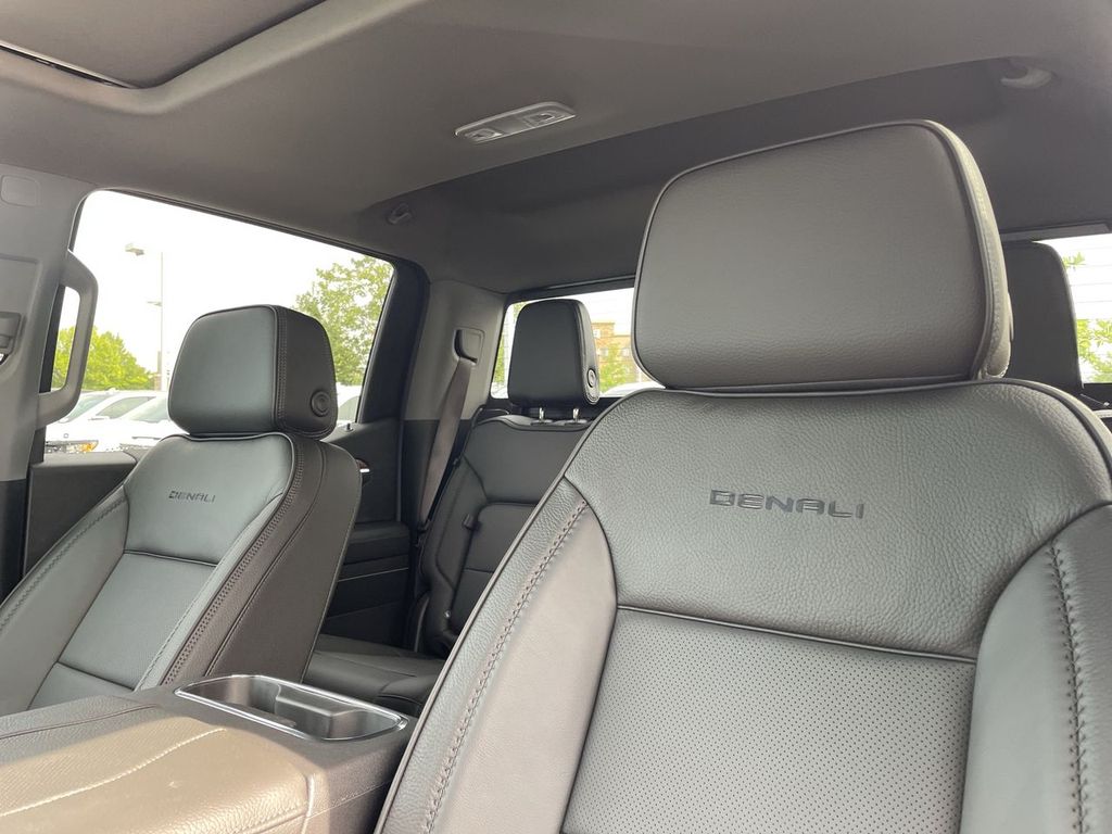 2026 GMC Sierra 1500 Denali - Photo 19