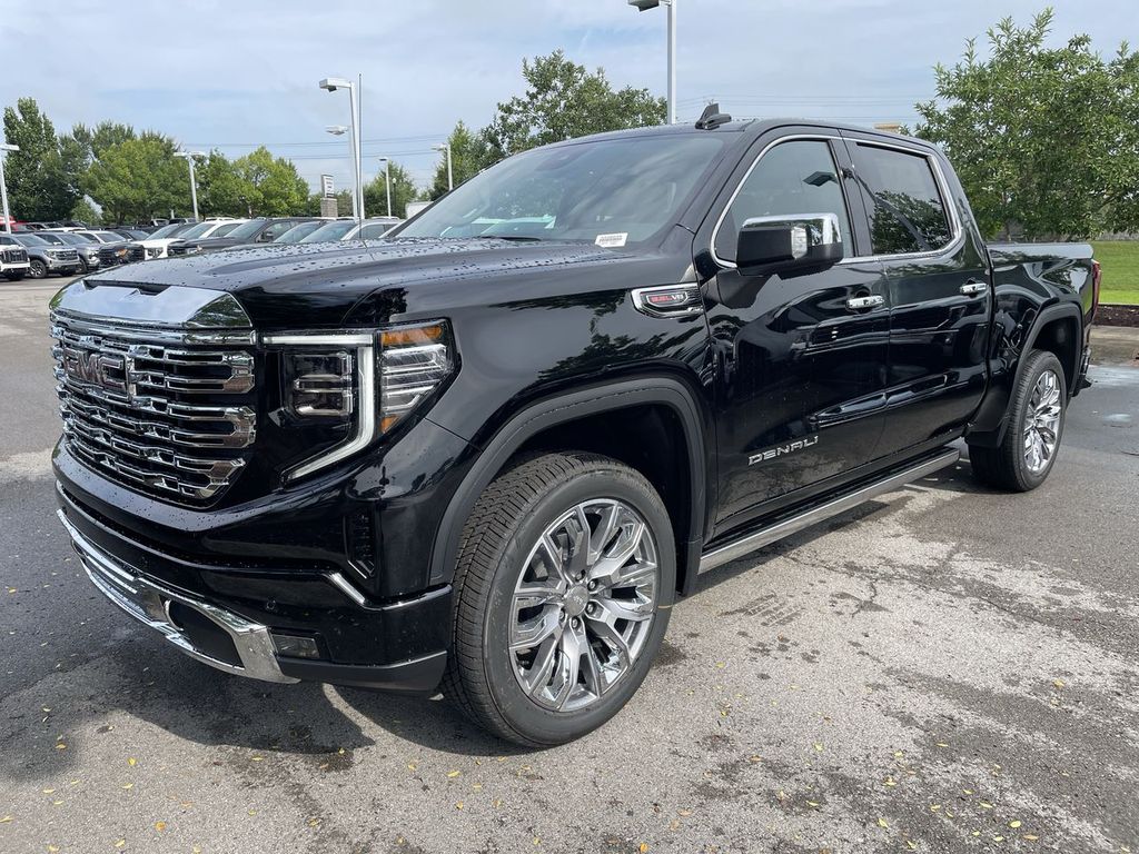 2026 GMC Sierra 1500 Denali - Photo 4