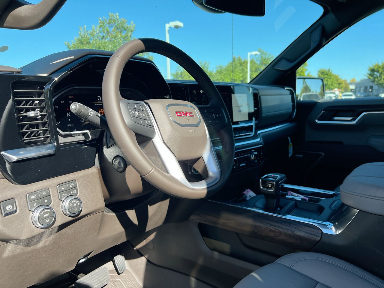 2026 GMC Sierra 1500 SLT - Photo 17
