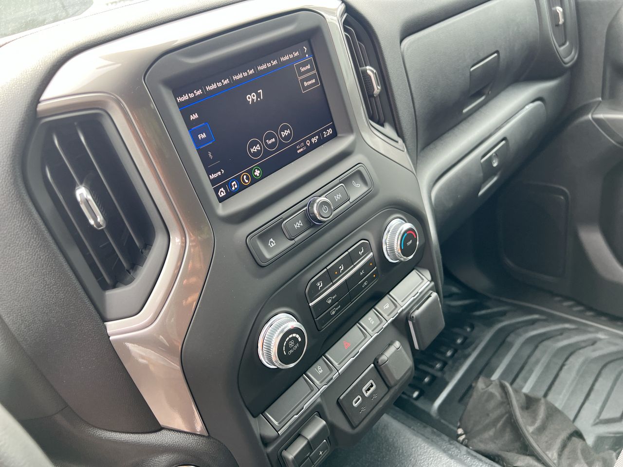 2026 GMC Sierra 2500HD Pro - Photo 14