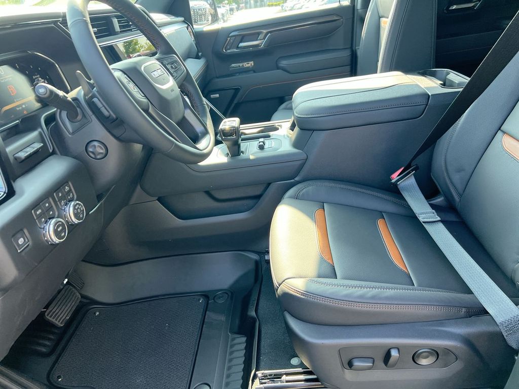 2026 GMC Sierra 1500 AT4 - Photo 14