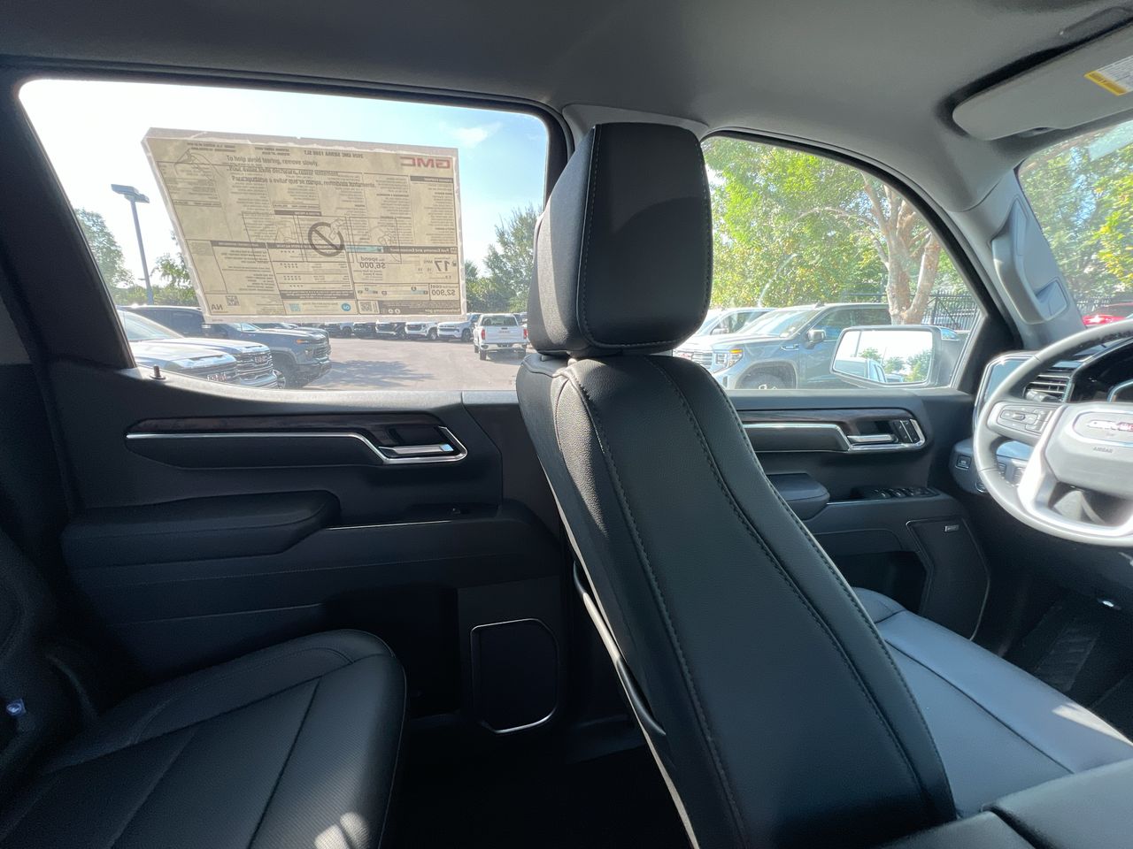 2026 GMC Sierra 1500 SLT - Photo 13