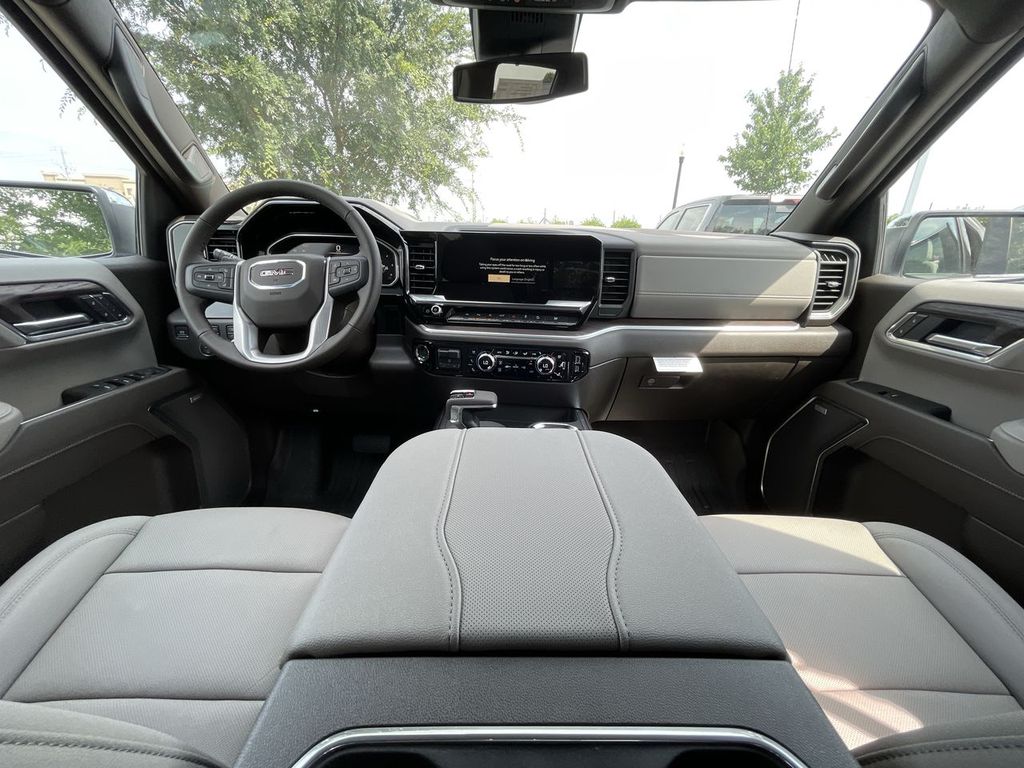 2026 GMC Sierra 1500 SLT - Photo 10