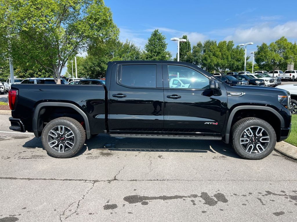 2026 GMC Sierra 1500 AT4 - Photo 7