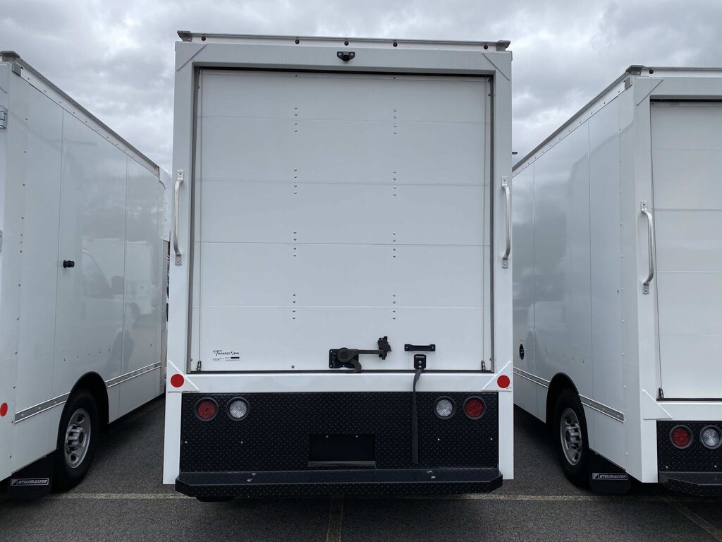 New 2023 GMC Savana Commercial Cutaway 1WT Cutaway Van