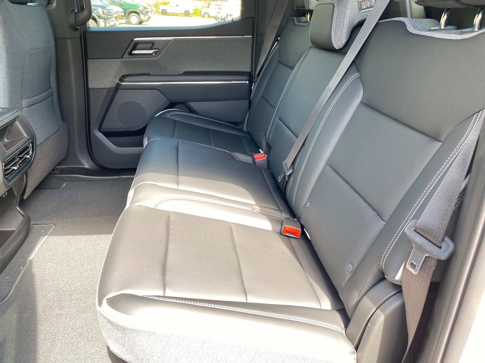 2026 GMC Sierra EV Elevation - Photo 8