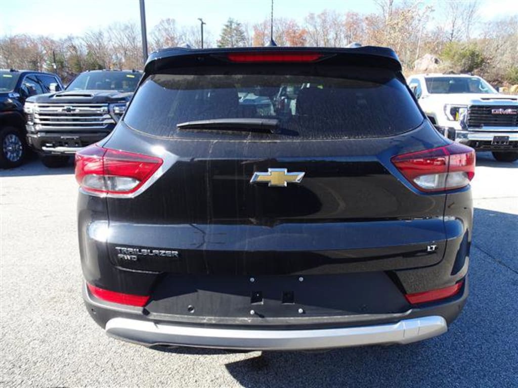 Used 2025 Chevrolet Trailblazer LT SUV