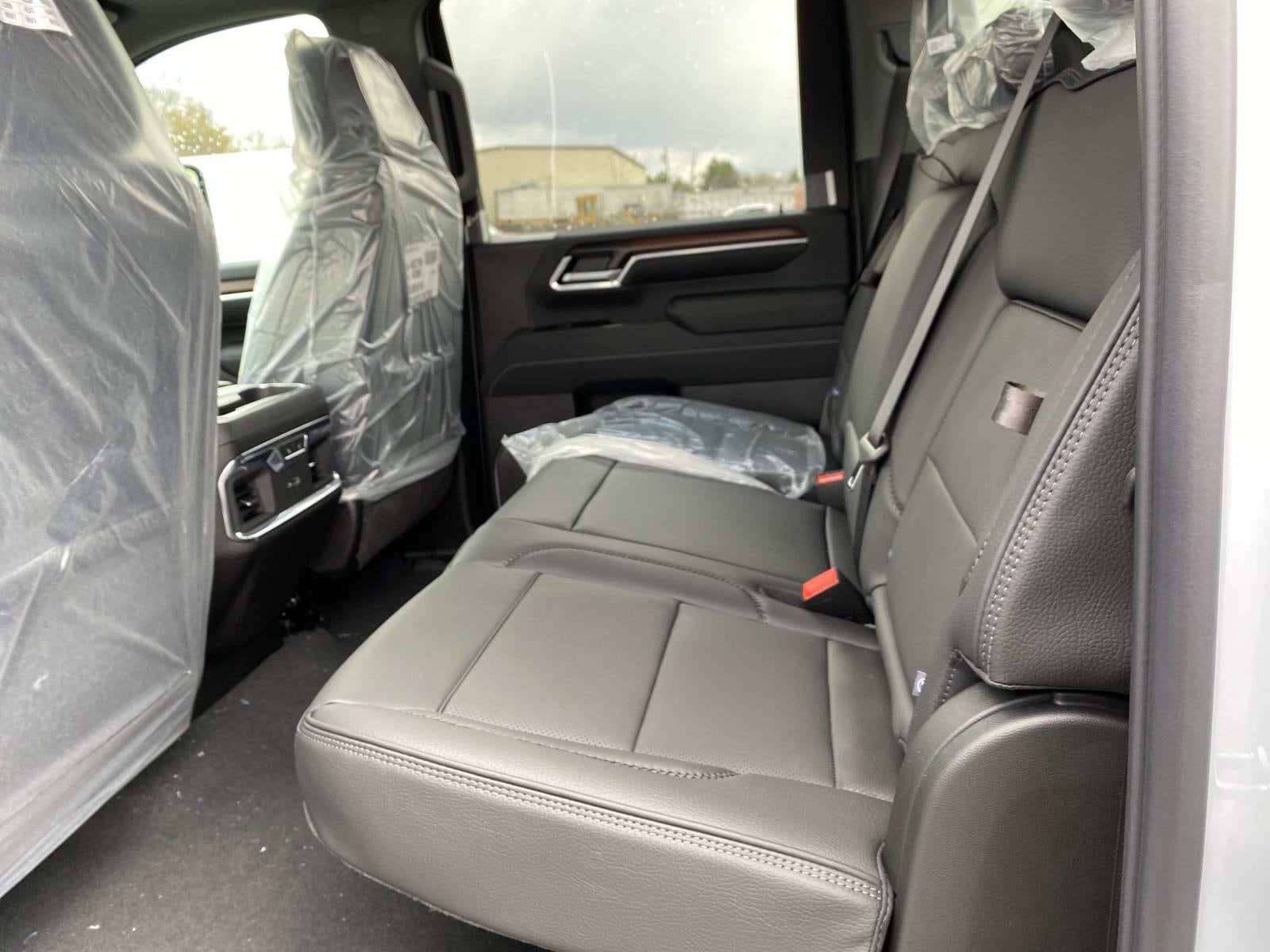 2026 GMC Sierra 2500HD Denali - Photo 7