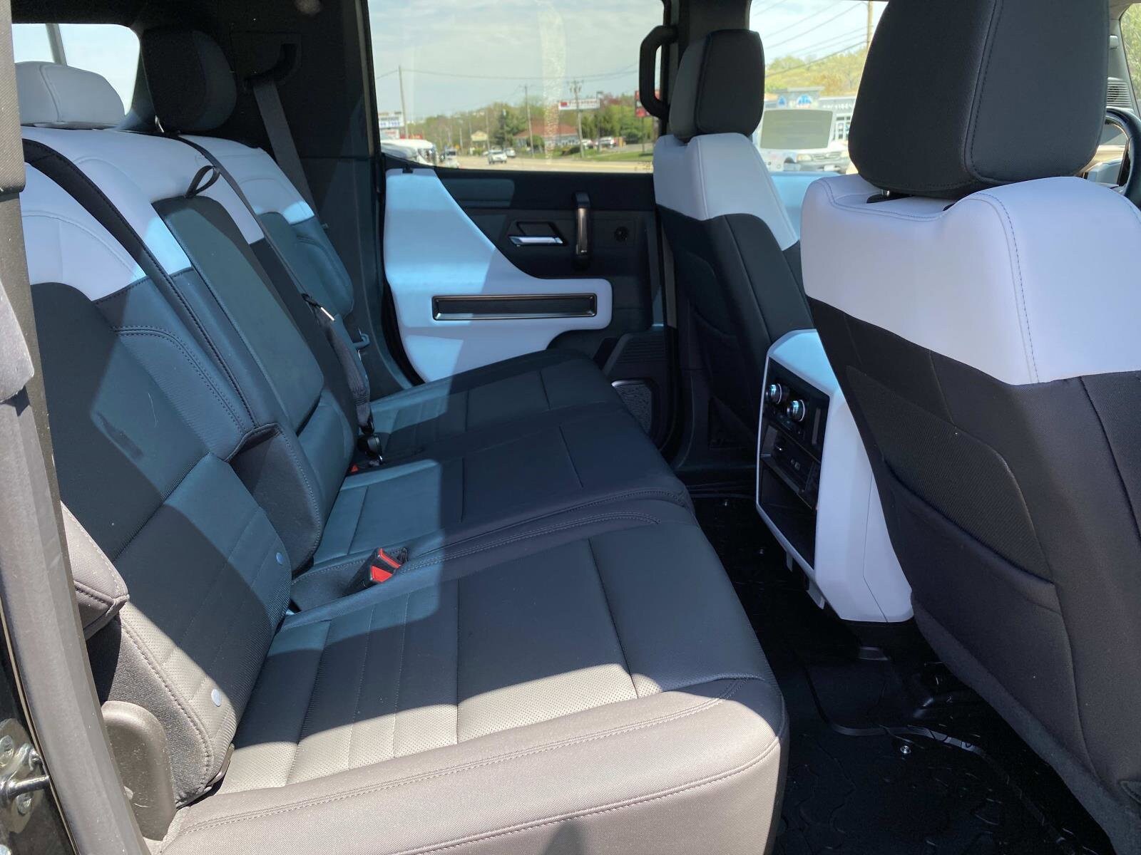 2025 GMC HUMMER EV 3X - Photo 26