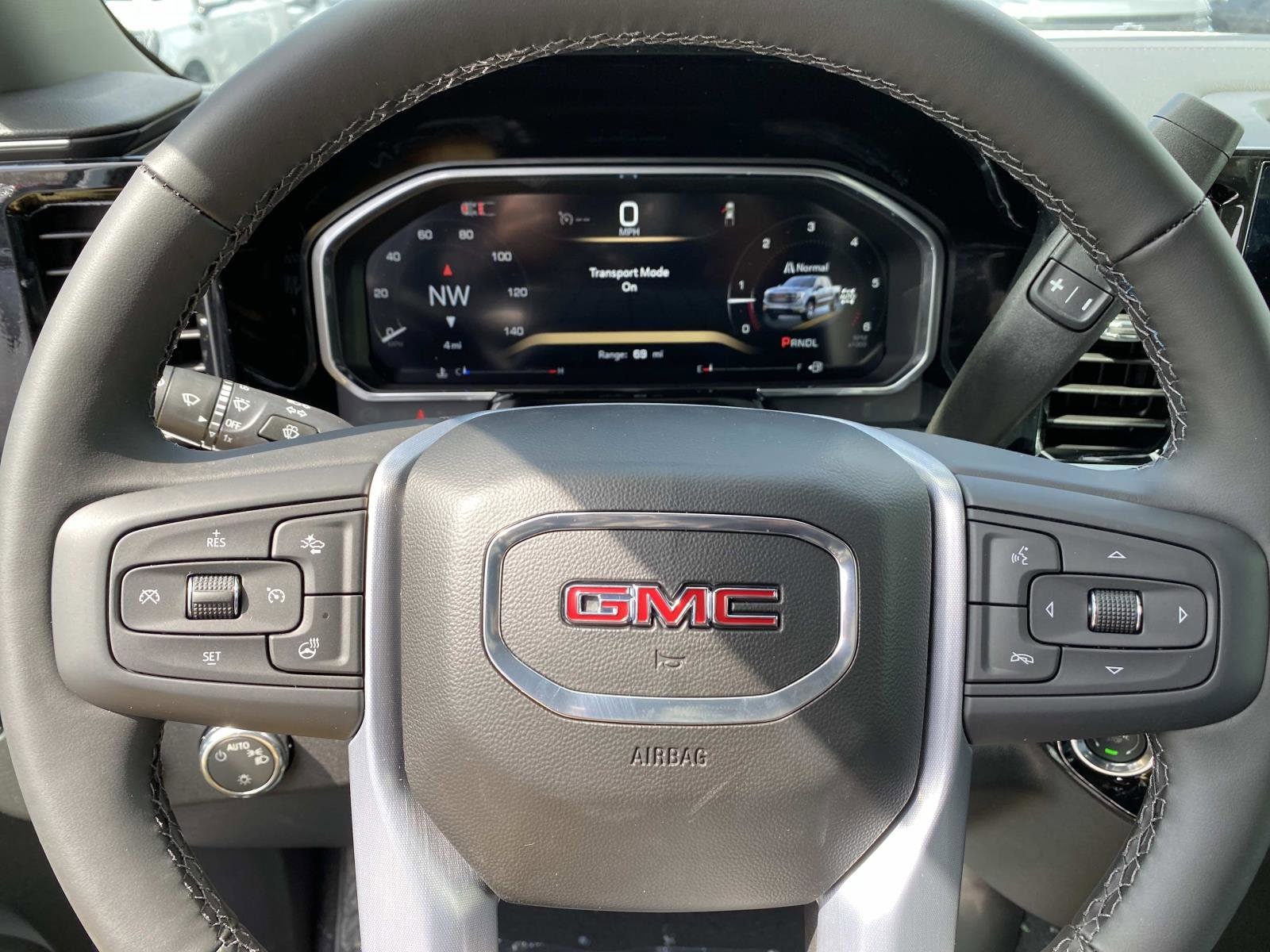 2026 GMC Sierra 1500 SLE - Photo 11