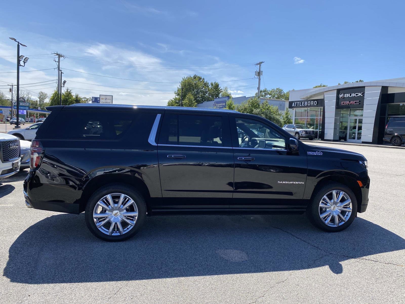 2024 Chevrolet Suburban High Country - Photo 8