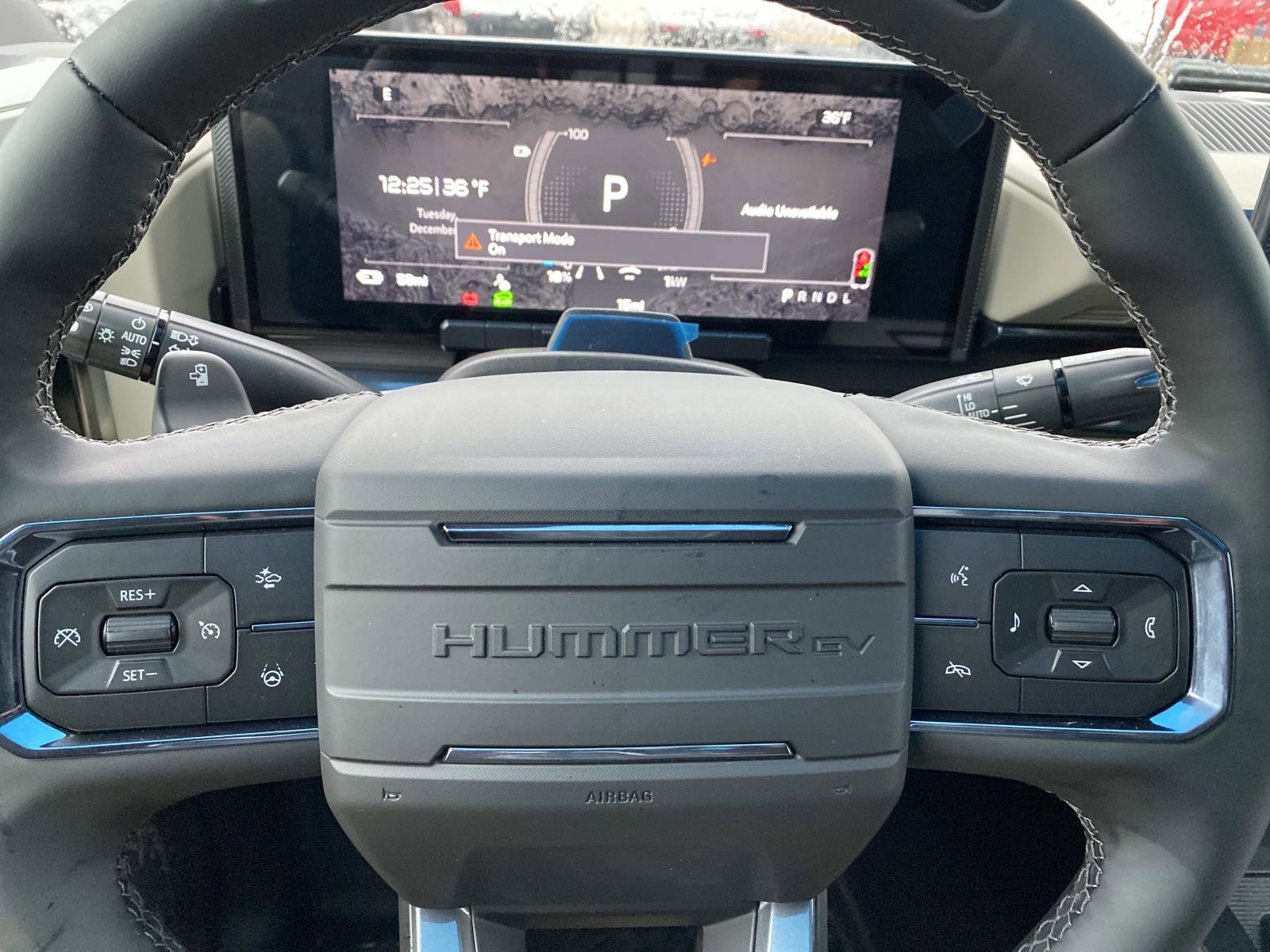 2026 GMC HUMMER EV 2X - Photo 14