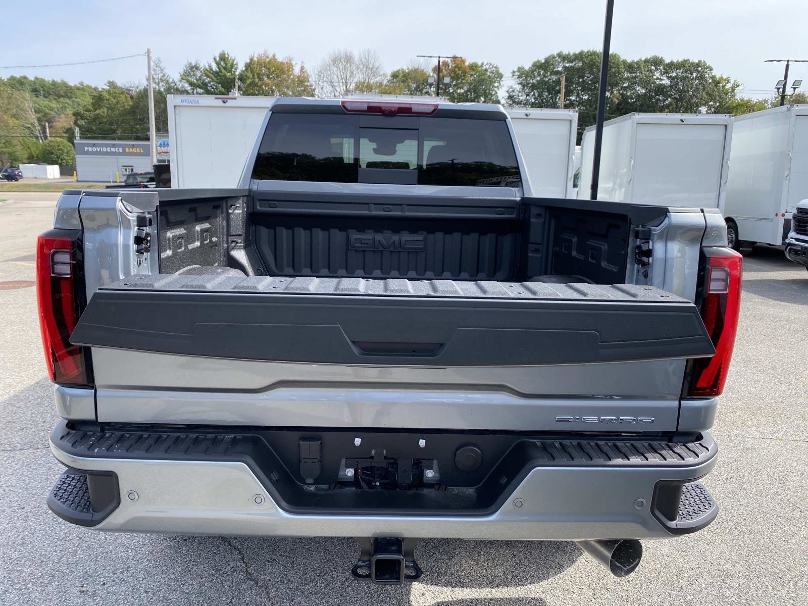 2026 GMC Sierra 2500HD Denali - Photo 5